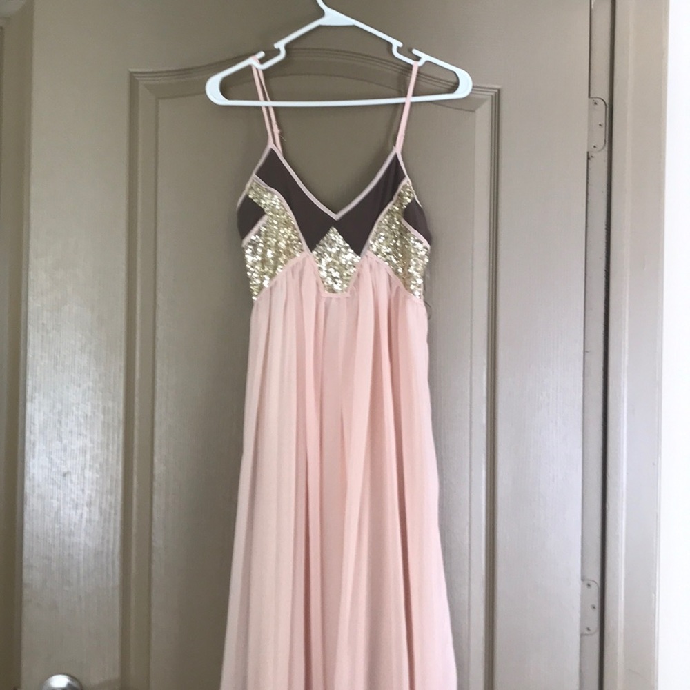 Pink Lulu’s maxi dress